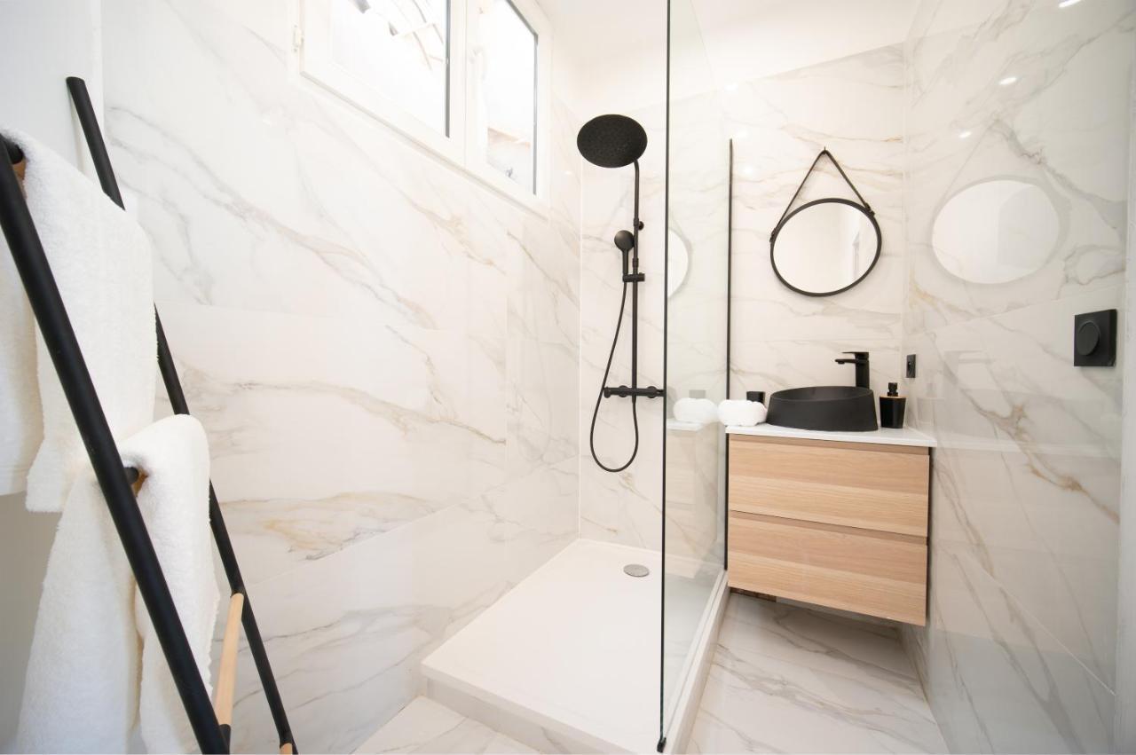 New Fully Equipped Air-conditioned Appartement Marseille